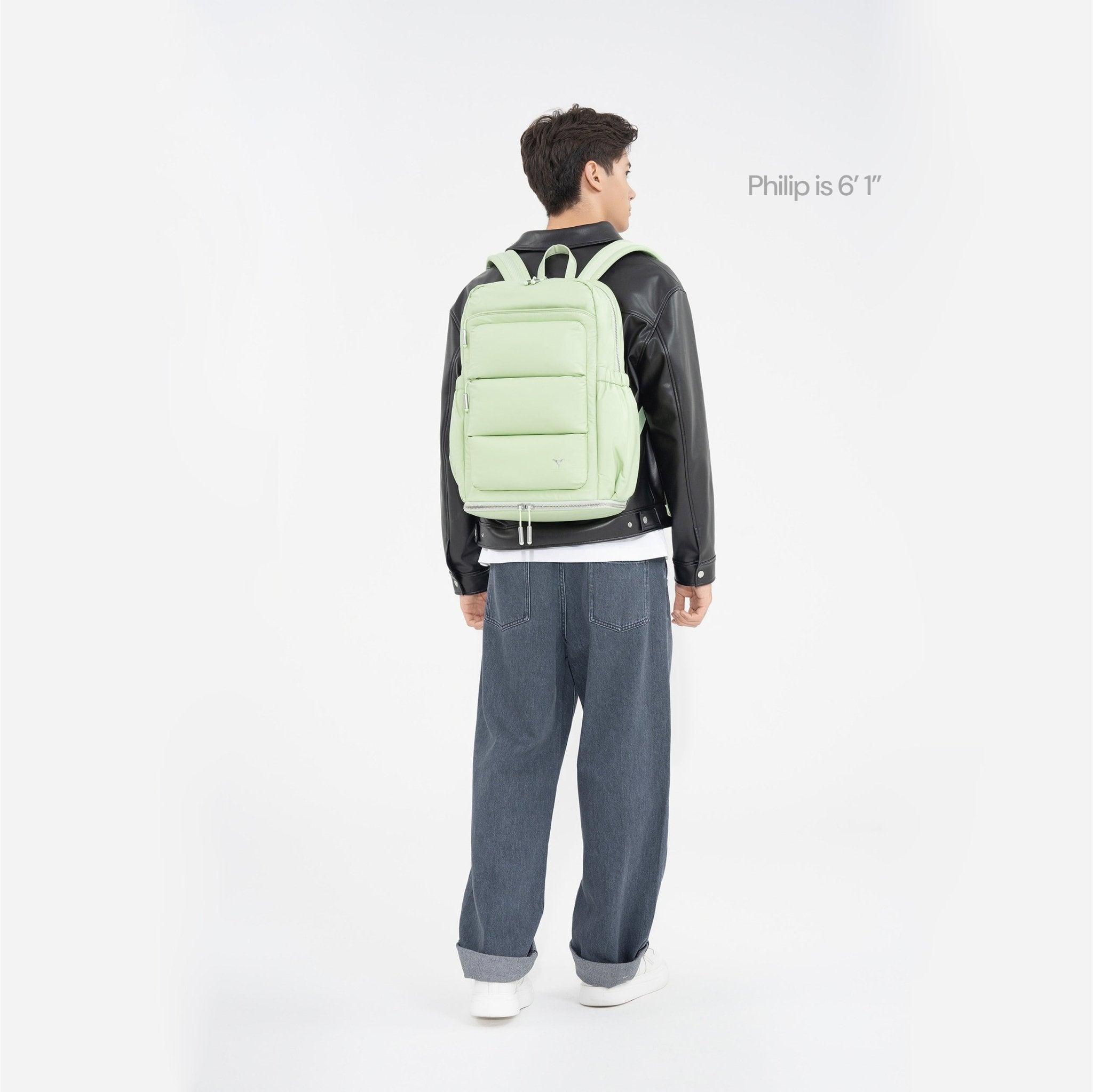 Tesport Cloud Large Backpack in Apple Green with male model