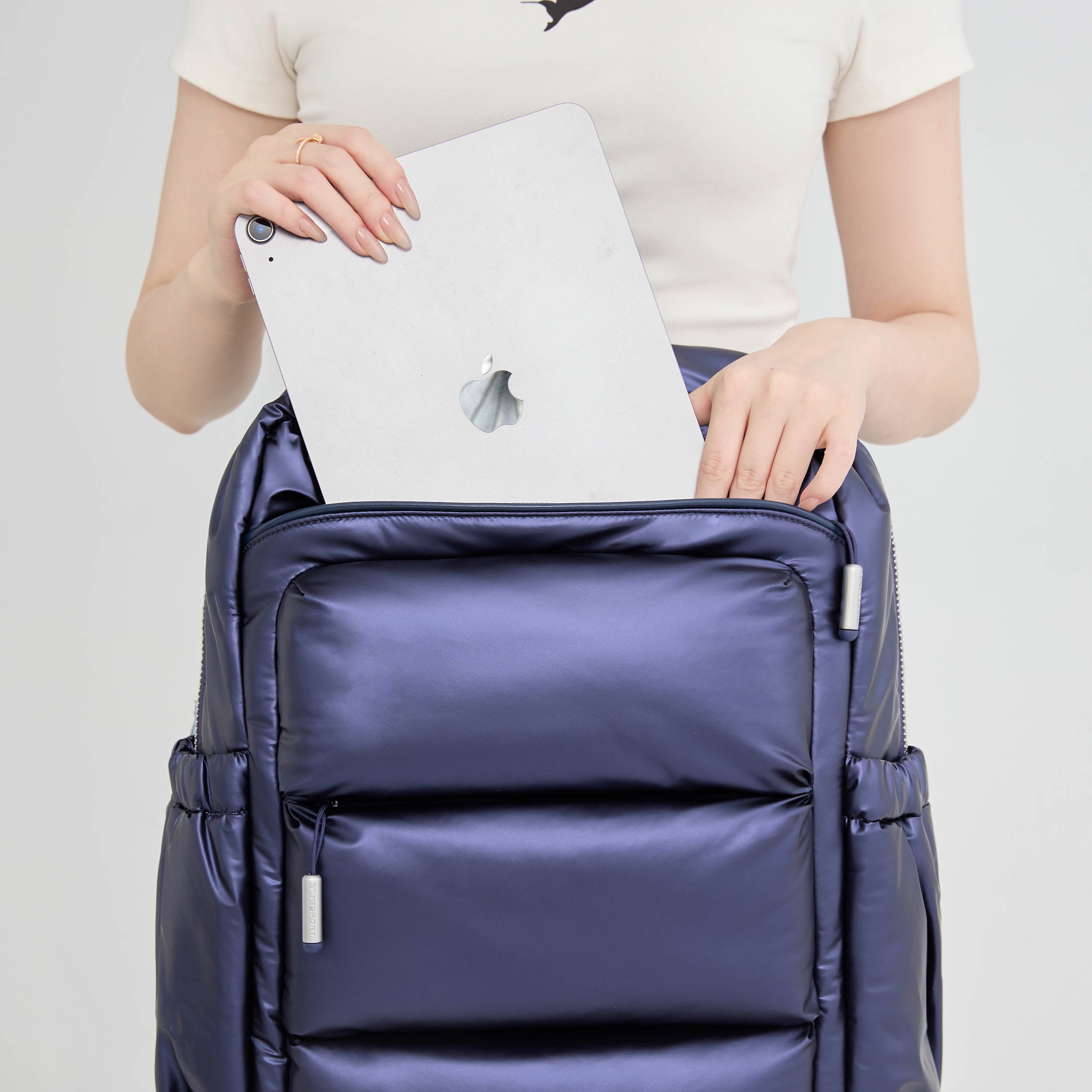 Tesport Cloud Large Backpack in Navy laptop storage