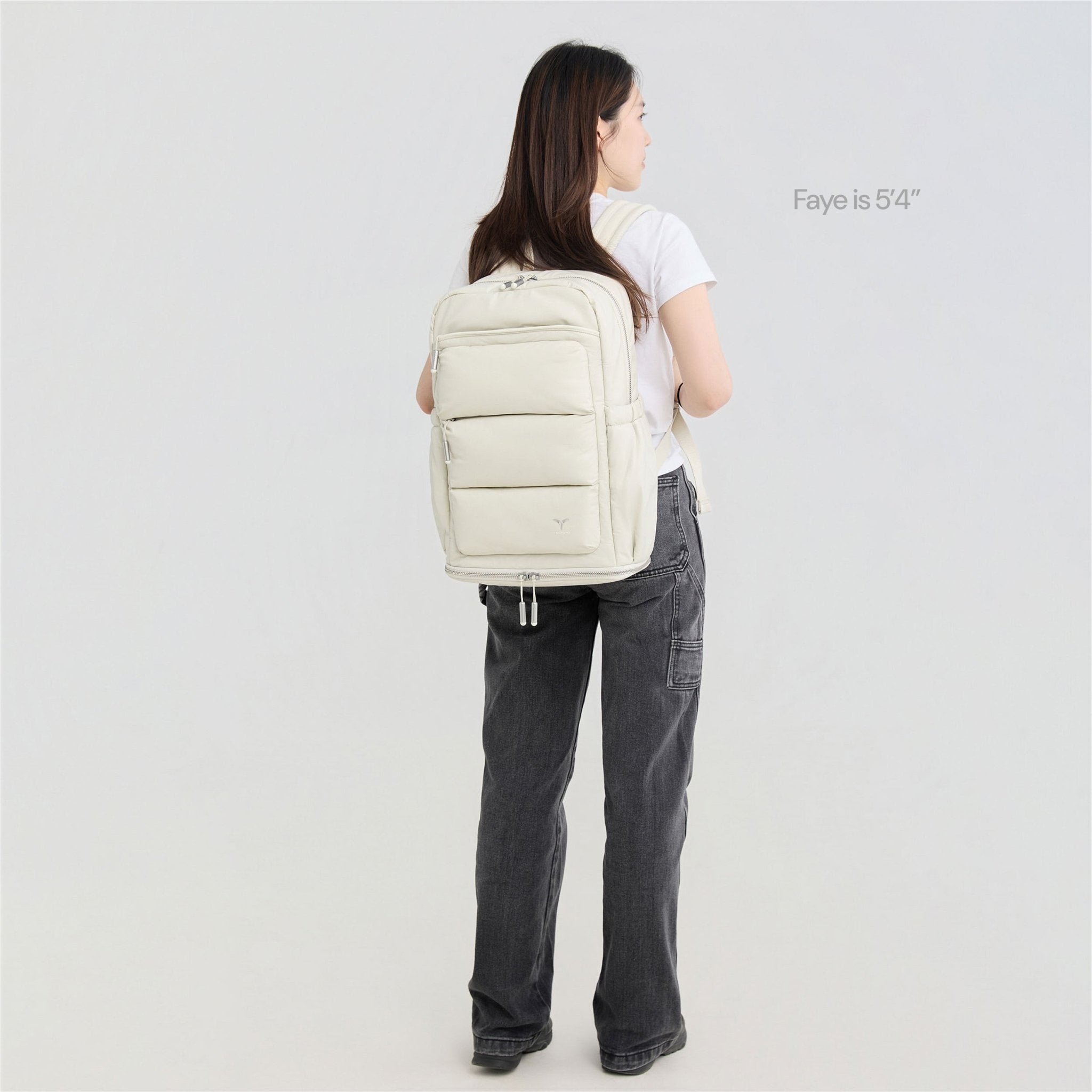 Tesport Cloud Large Backpack in White with female model