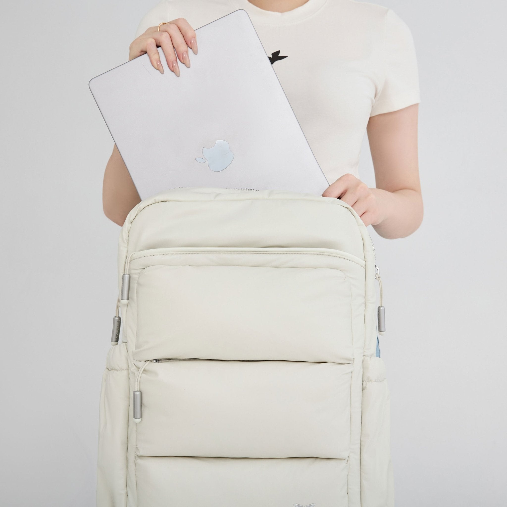 Tesport Cloud Large Backpack in White laptop storage