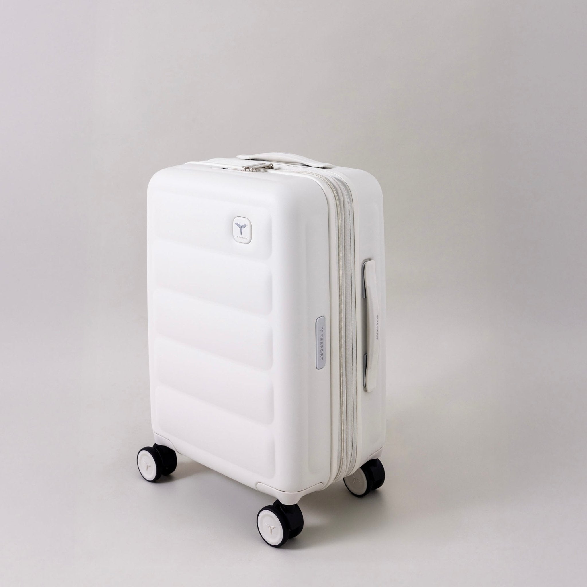 Tesport Cloud® Flex Expandable Carry-On - Tesport