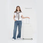 Tesport Cloud Large Check-In In White female model