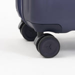 Tesport Cloud Medium Check-In In Navy 360 wheel shot